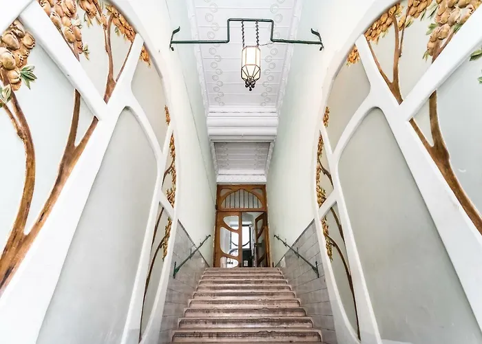 Budapest Art Nouveau Apartment